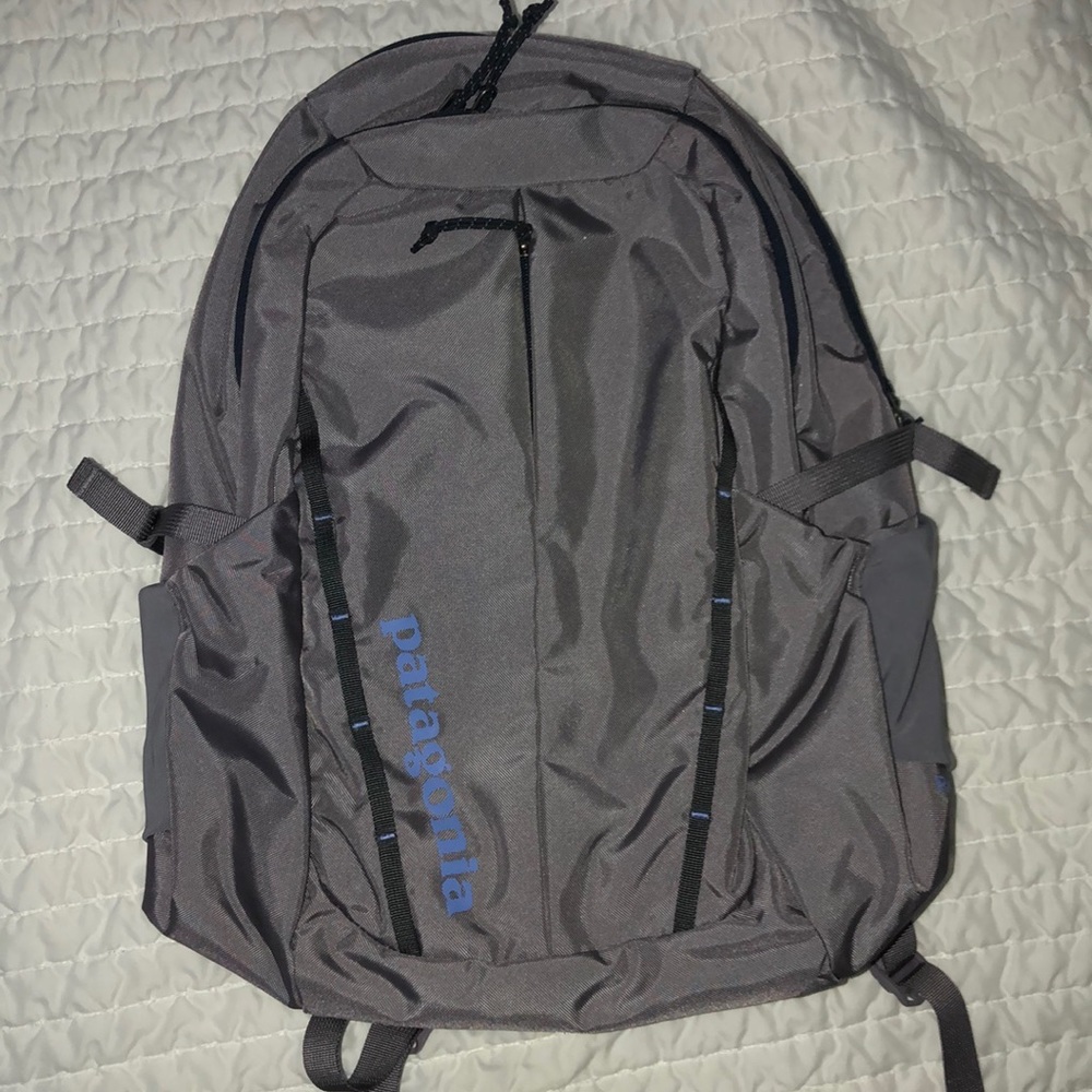 Patagonia Women’s Refugio Backpackers 26L NWOT